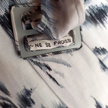 Charger l'image dans la galerie, 1950s - Stunning French Cotton Lace Dress - W24 (60cm)