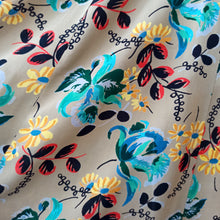 Cargar imagen en el visor de la galería, 1940s - Exquisite Czechoslovak Olive Green Floral Print Dress - W30 (76cm)
