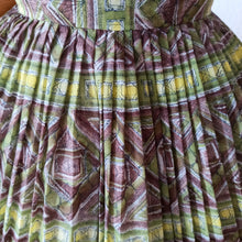 Charger l'image dans la galerie, 1950s 1960s - Gorgeous Abstract Dress - W30 (76cm)