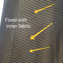 Charger l'image dans la galerie, 1950s - Stunning Black & Gold Striped Satin Dress - W34 (86cm)