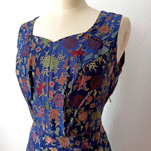 Load image into Gallery viewer, 1950s - Stunning Oriental Embroidery Jacket &amp; Dress Set - W30 (76cm)
