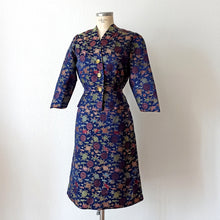 Charger l'image dans la galerie, 1950s - Stunning Oriental Embroidery Jacket & Dress Set - W30 (76cm)