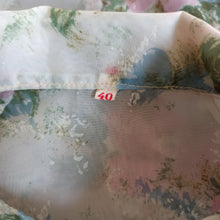 Charger l'image dans la galerie, 1950s - Incredibly Adorable Peter Pan Collar Floral Dress - W28 (72cm)