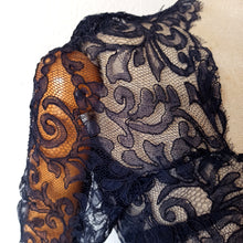 Charger l'image dans la galerie, 1940s 1950s - Outstanding Beauty Lace Dress  - W25/26 (64/66cm)