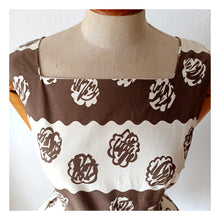 Cargar imagen en el visor de la galería, 1950s - Gorgeous French Cotton Dress - W27 (68cm)