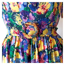 Load image into Gallery viewer, 1940s - Germany - Colorful Floral Cold Rayon Dress  - W30 (76cm)