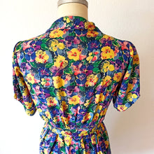 Load image into Gallery viewer, 1940s - Germany - Colorful Floral Cold Rayon Dress  - W30 (76cm)