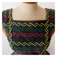 Charger l'image dans la galerie, 1950s - Stunning French Embroidery Dress - W28 (70cm)