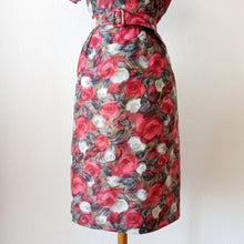 Charger l'image dans la galerie, 1950s 1960s - DEADSTOCK, Paris - Gorgeous Satin Dress - W29 (74cm)