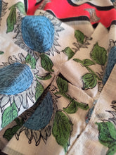 Charger l'image dans la galerie, 1950s - GOLDSIEGEL, Germany - Adorable Sun Flowers Dress - W29 (74cm)