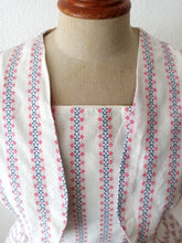 Charger l'image dans la galerie, 1950s - Adorable Cotton Bolero Dress - W29 (74cm)