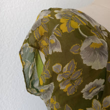 Charger l'image dans la galerie, 1940s 1950s - Gorgeous Green Floral Dress - W32 (82cm)