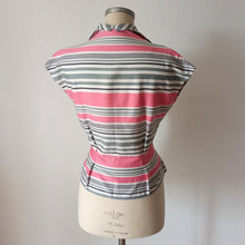 Charger l'image dans la galerie, 1950s - Ultra-gorgeous Pink & Grey Cotton Blouse - W31 (80cm)
