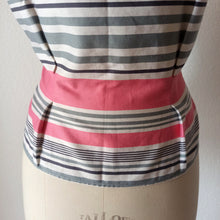 Charger l'image dans la galerie, 1950s - Ultra-gorgeous Pink & Grey Cotton Blouse - W31 (80cm)