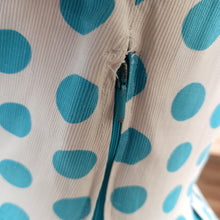Charger l'image dans la galerie, 1950s - Iconic & Stunning Blue Polkadots Cotton Dress - W28 (70cm)