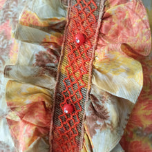 Laden Sie das Bild in den Galerie-Viewer, 1960s - LENBARRY, USA - Gorgeous Smoked Cotton Dress - W28.5 (72cm)