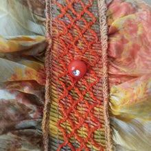 Laden Sie das Bild in den Galerie-Viewer, 1960s - LENBARRY, USA - Gorgeous Smoked Cotton Dress - W28.5 (72cm)