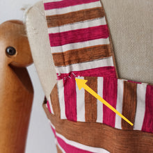 Charger l'image dans la galerie, 1950s - Lovely Pockets Cotton Dress - W27 (68cm)