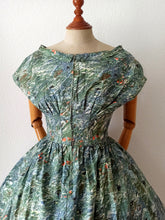 Charger l'image dans la galerie, 1940s 1950s - RENÉE FLEURENCE, France - Zipper Front Couture Dress  - W25 (64cm)