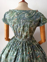 Charger l'image dans la galerie, 1940s 1950s - RENÉE FLEURENCE, France - Zipper Front Couture Dress  - W25 (64cm)