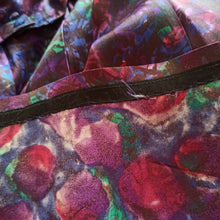 Carica l'immagine nel visualizzatore di Gallery, 1940s - Stunning Roseprint Rayon Crepe Dress - W33 (84cm)