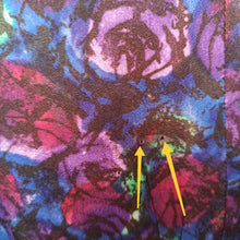 Carica l'immagine nel visualizzatore di Gallery, 1940s - Stunning Roseprint Rayon Crepe Dress - W33 (84cm)