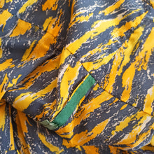 Charger l'image dans la galerie, 1950s - Fabulous French Abstract Dress - W28.5 (72cm)