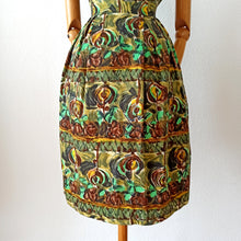 Charger l'image dans la galerie, 1950s - Stunning French Abstract Cotton Dress - W31.5 (80cm)