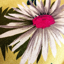 Load image into Gallery viewer, 1960s - MAMIUR - CONFEZIONI DI LUSSO, Italy - Stunning Green Dress - W29 (74cm)