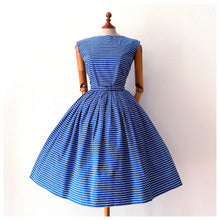 Charger l'image dans la galerie, 1950s - MARIE BONHEUR, Paris - Iconic Stripes Cotton Dress - W24 (60cm)