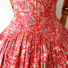 Charger l'image dans la galerie, 1950s - Spectacular French Shawl Collar Cotton Dress - W31 (78cm)
