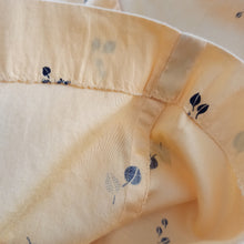 Charger l'image dans la galerie, 1940s 1950s - Beautiful Butter Yellow Cotton Dress - W28.5 (72cm)