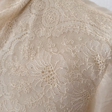 Cargar imagen en el visor de la galería, 1940s - Exquisite Handmade French Silk Sheer Blouse - W31 (80cm)