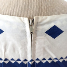 Charger l'image dans la galerie, 1950s - Fabulous Diamonds Cotton Dress - W32 (82cm)