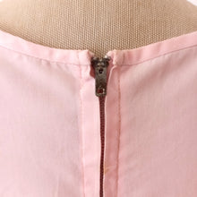 Charger l'image dans la galerie, 1950s 1960s - Adorable Pink Pale Cotton Lace Dress - W31 (78cm)