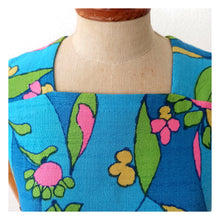 Load image into Gallery viewer, 1960s - Gorgeous Abstract Floral Rayon Dress - W33 (84cm)
