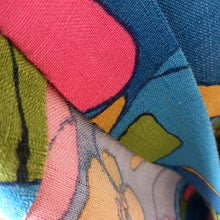 Load image into Gallery viewer, 1960s - Gorgeous Abstract Floral Rayon Dress - W33 (84cm)