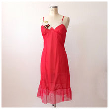 Charger l'image dans la galerie, 1950s - HUBER, Germany - Deadstock Gorgeous Red Nylon Lace Negligee - Sz.44
