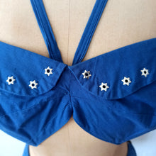 Charger l'image dans la galerie, 1950s - J. DEBLED, France - Fabulous Stars Cotton Bikini - W27 (68cm)