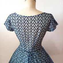 Charger l'image dans la galerie, 1950s - Stunning See-Through Cotton Leaves Dress - W27 (68cm)