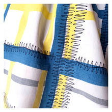 Charger l'image dans la galerie, 1950s - Fabulous Cotton Skirt - W25/26 (64/66cm)