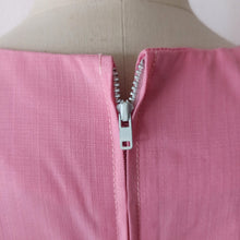 Charger l'image dans la galerie, 1950s 1960s - G. GERMAIN, Paris - Deadstock Pink Dress - W34 (86cm)
