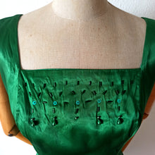 Charger l'image dans la galerie, 1950s 1960s - VERA MONT, Paris - Spectacular Cocktail Dress - W31 (78cm)