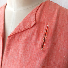 Charger l'image dans la galerie, 1950s - Adorable Massive Buttons Salmon Bolero Dress - W27.5 (70cm)