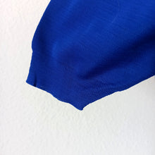 Laden Sie das Bild in den Galerie-Viewer, 1960s - GURLON, France - Deadstock Royal Blue Cardigan Top Set - Sz. 46