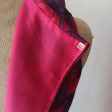 Charger l'image dans la galerie, 1960s - DEADSTOCK - Stunning French Dress - W34 (86cm)