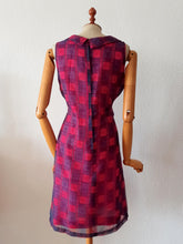 Charger l'image dans la galerie, 1960s - DEADSTOCK - Stunning French Dress - W34 (86cm)