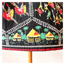 Charger l'image dans la galerie, 1950s - FRANCE - Stunning Novelty Print Dress - W31 (78cm)