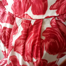 Charger l'image dans la galerie, 1950s 1960s - Gorgeous Satin Roseprint Dress - W27 (68cm)