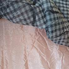 Charger l'image dans la galerie, 1950s 1960s - Exquisite Floral Summer Dress - W26 (66cm)